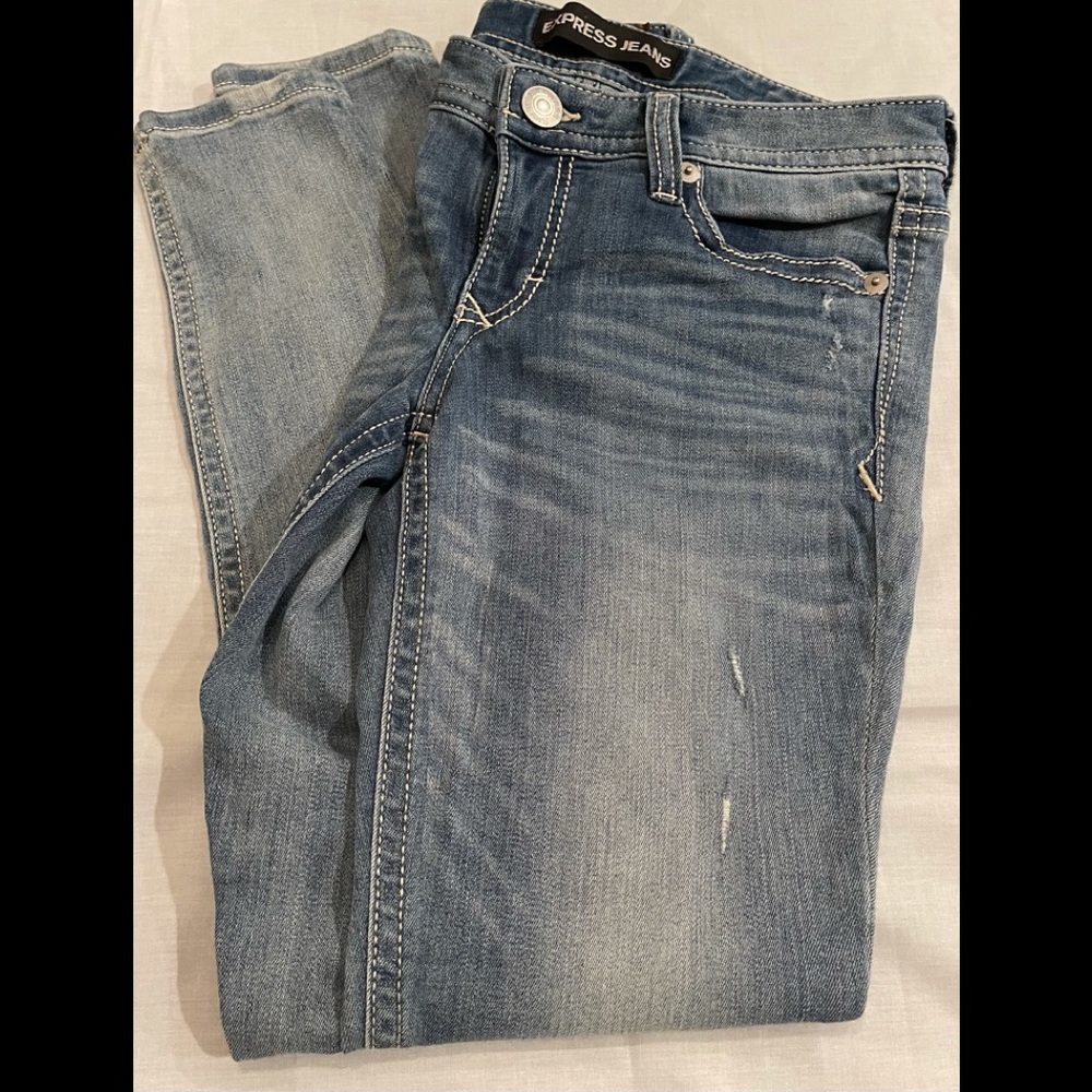 Express skinny jeans.